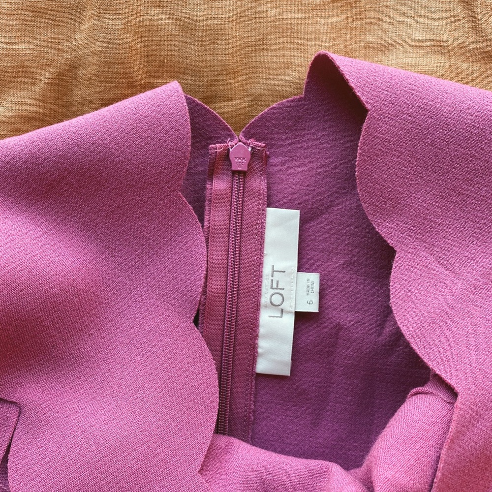 LOFT Scallop Dress ☆